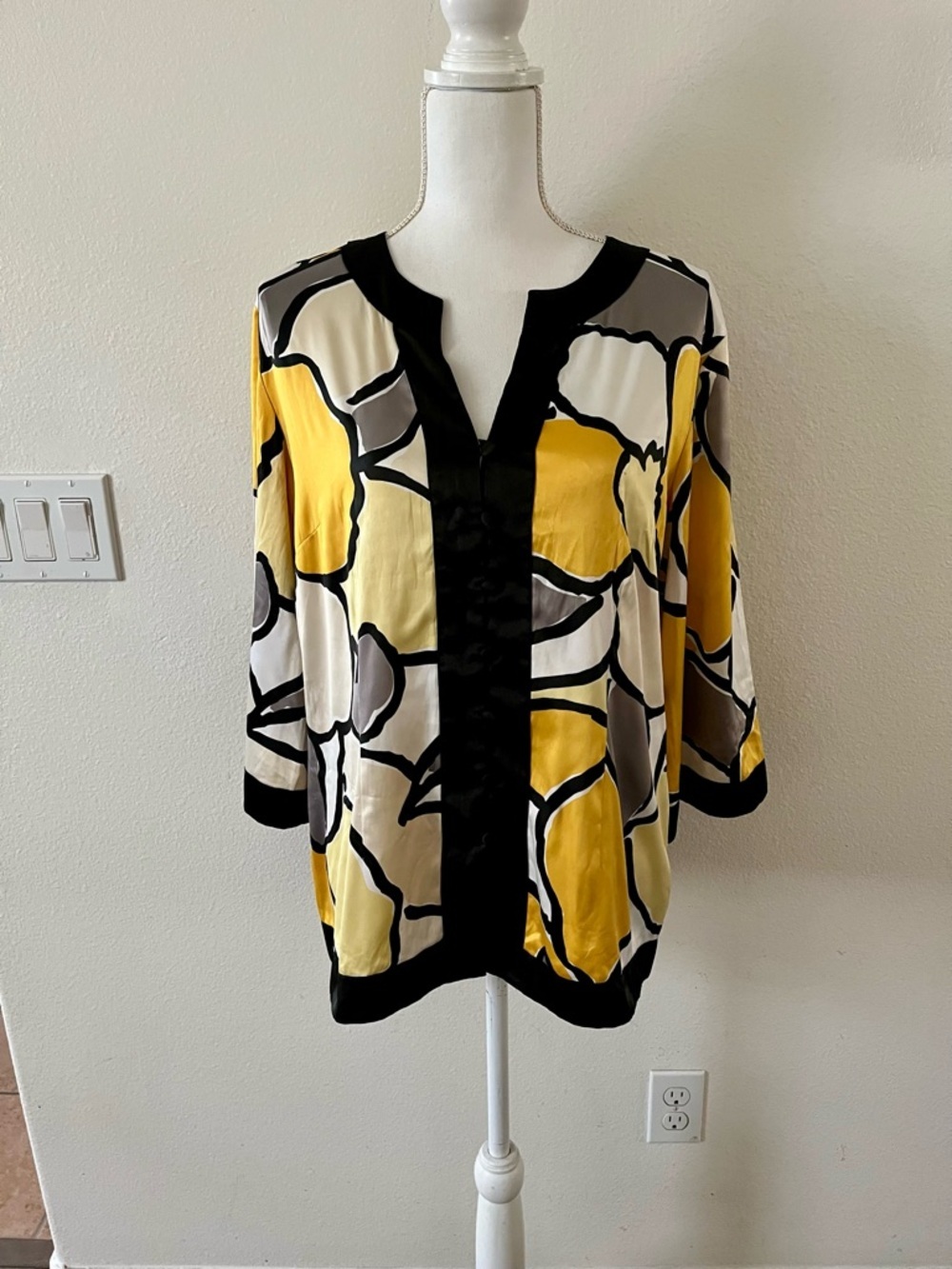 Style & Co. Yellow, Cream & Black Floral Split-Neck Tunic